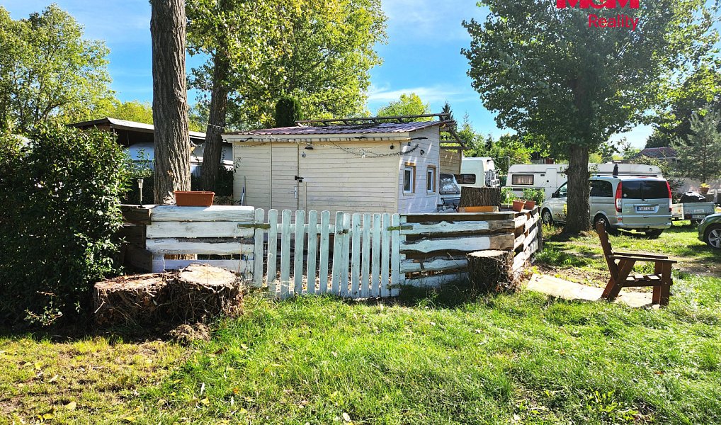 Prodej chaty/chalupy 35 m² s pozemkem 50 m², Chbany – náhled fotky 12