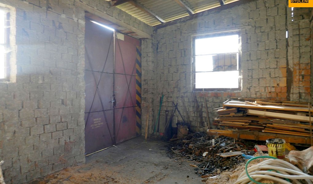 Prodej skladovacích prostor 3 983 m², Moravec – náhled fotky 35