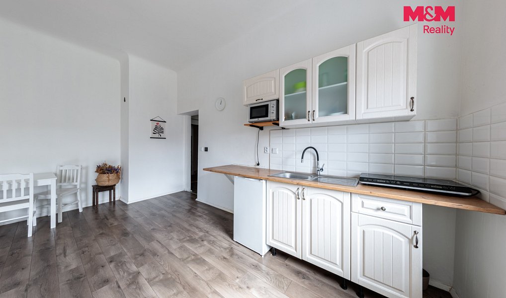 Prodej nájemního domu, činžáku 327 m², Hroznětín – náhled fotky 23