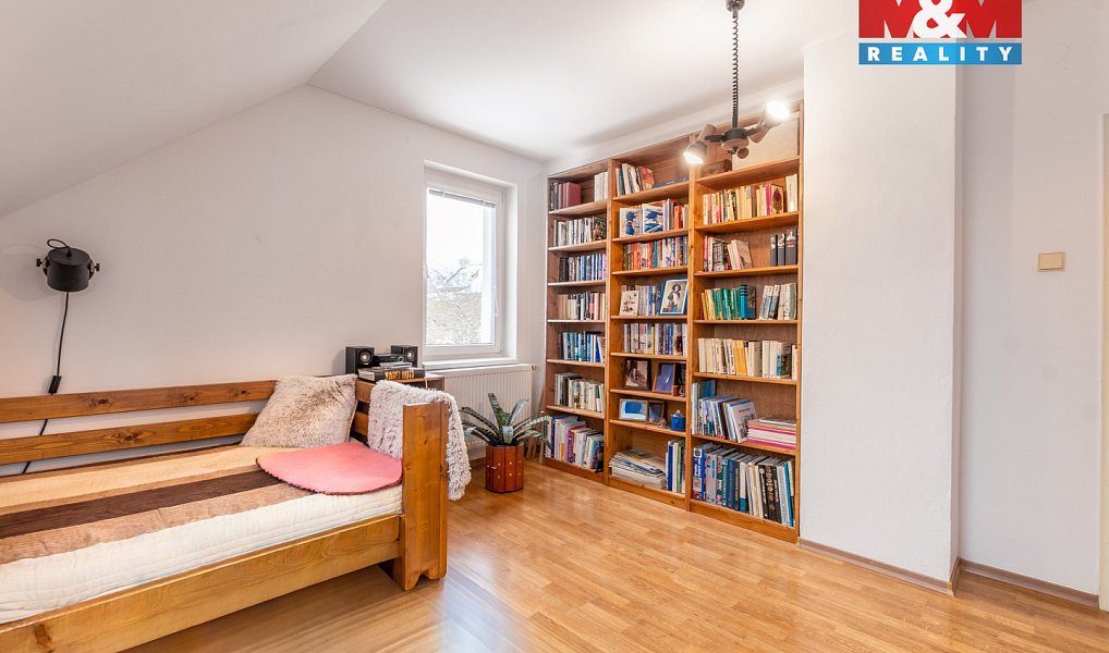 Prodej domu 229 m² s pozemkem 1 015 m², Varnsdorf – náhled fotky 13