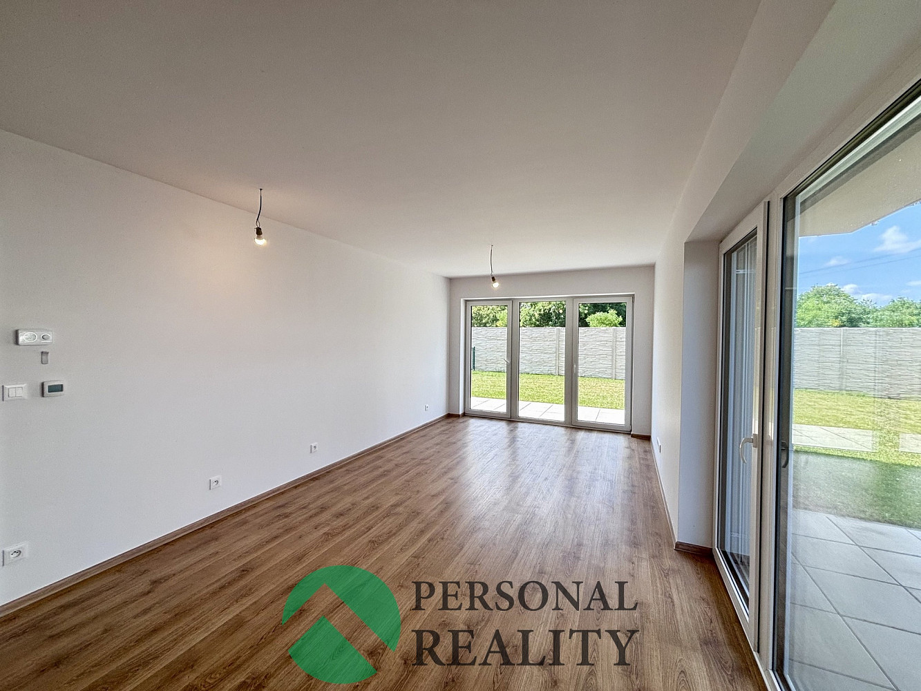 Pronájem bytu 2+kk 66 m² — photo 3