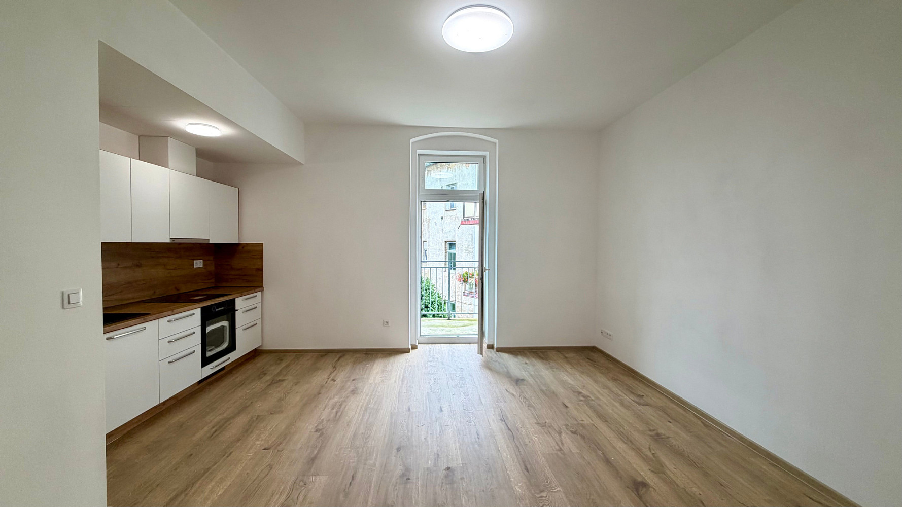 Pronájem bytu 3+kk 73 m²