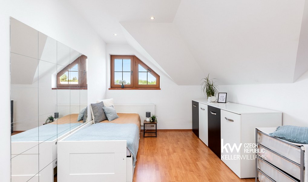 Prodej domu 203 m² s pozemkem 1 141 m², Říčany – náhled fotky 26