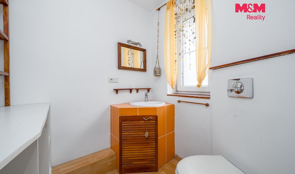 Prodej bytu 3+1 76 m², Teplice – náhled fotky 15