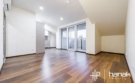 Pronájem bytu 3+kk 66 m²