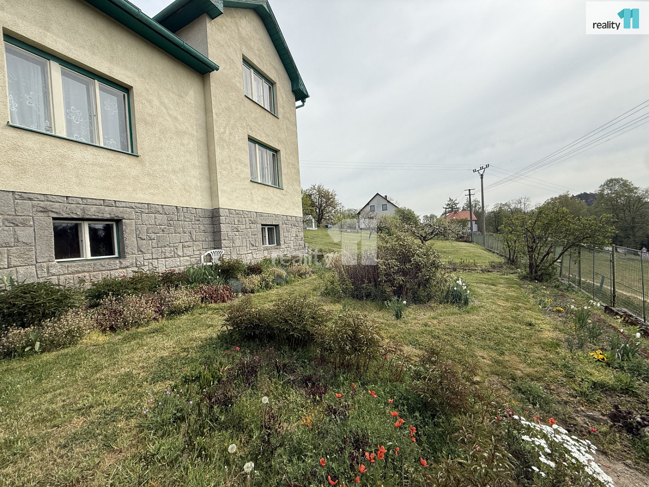 Prodej domu 108 m² s pozemkem 1 320 m² — photo 2