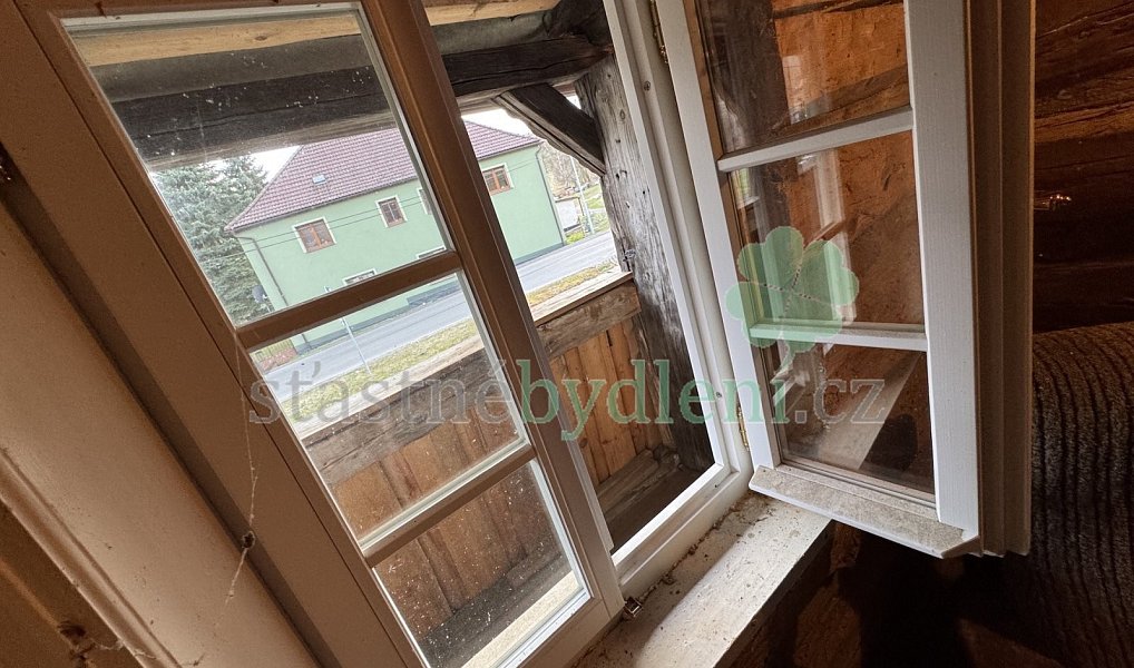 Prodej domu 230 m² s pozemkem 2 028 m², Volfartice – náhled fotky 6