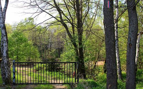 Prodej pozemku 3 000 m², K Letišti, Karlovy Vary - Hůrky
