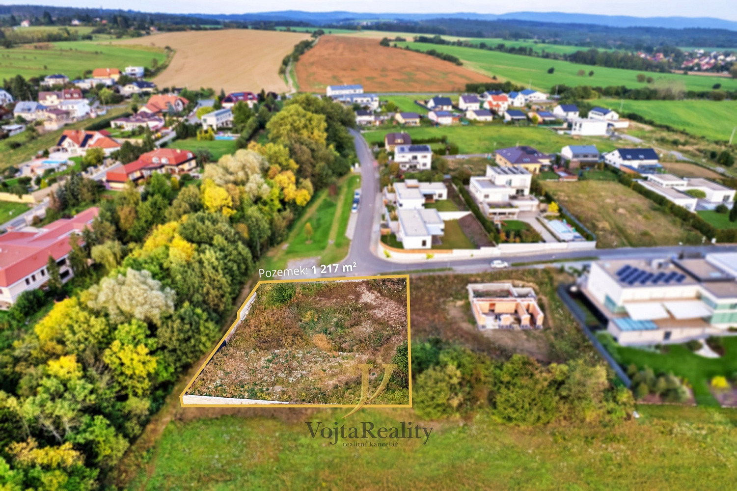 Prodej stavebního pozemku 1 217 m² - More