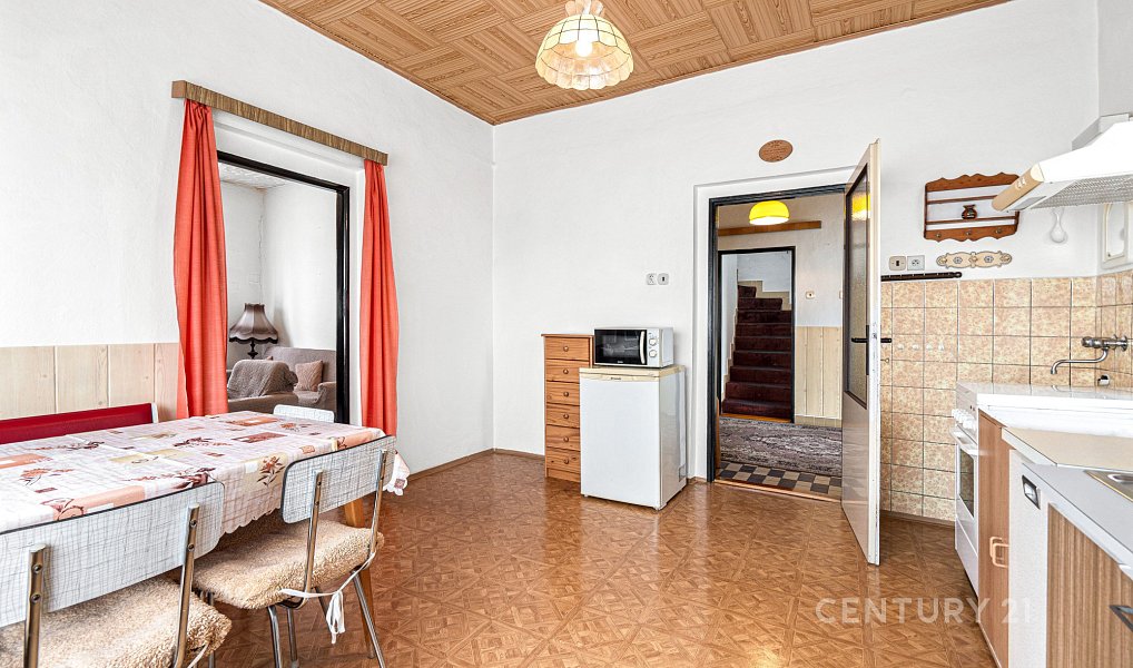 Prodej domu 150 m² s pozemkem 624 m², Tuchlovice – náhled fotky 10