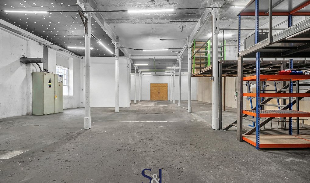 Prodej výrobních prostor 626 m², Chrastava – náhled fotky 11