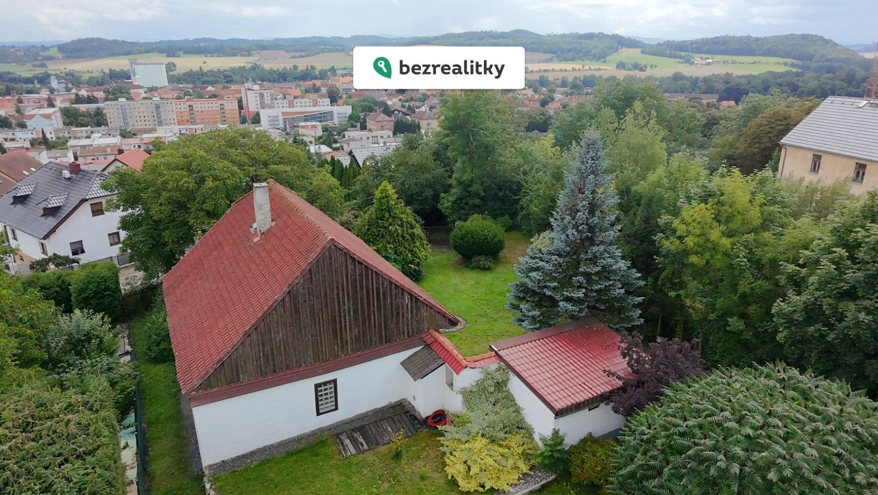 Prodej domu 219 m² s pozemkem 1 116 m² – fotografie 3