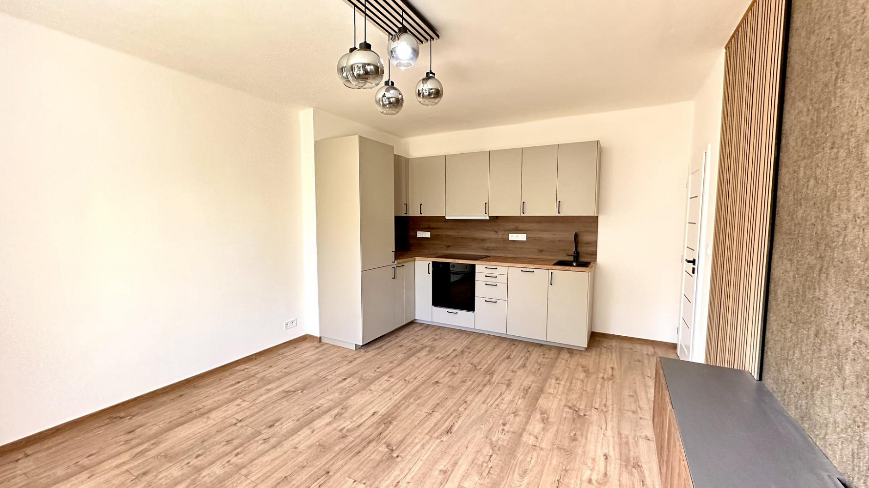 Prodej bytu 2+kk 36 m² – fotografie 2