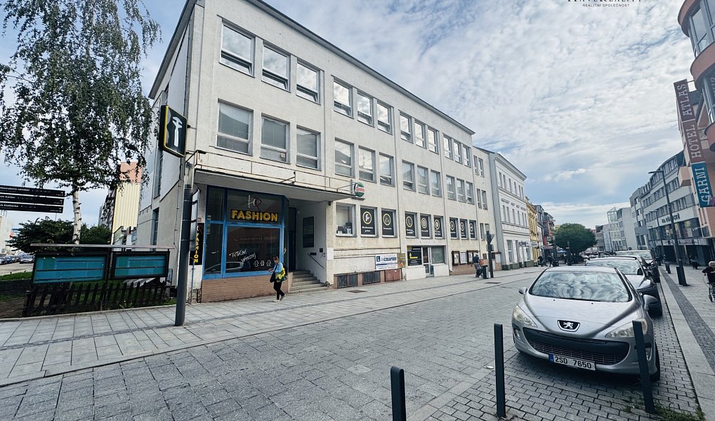Pronájem komerčního prostoru, 12 m², Benešov