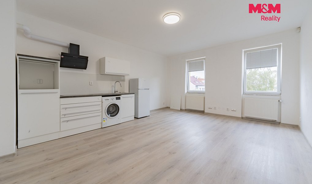 Pronájem bytu 2+kk 55 m², Cheb – náhled fotky 2
