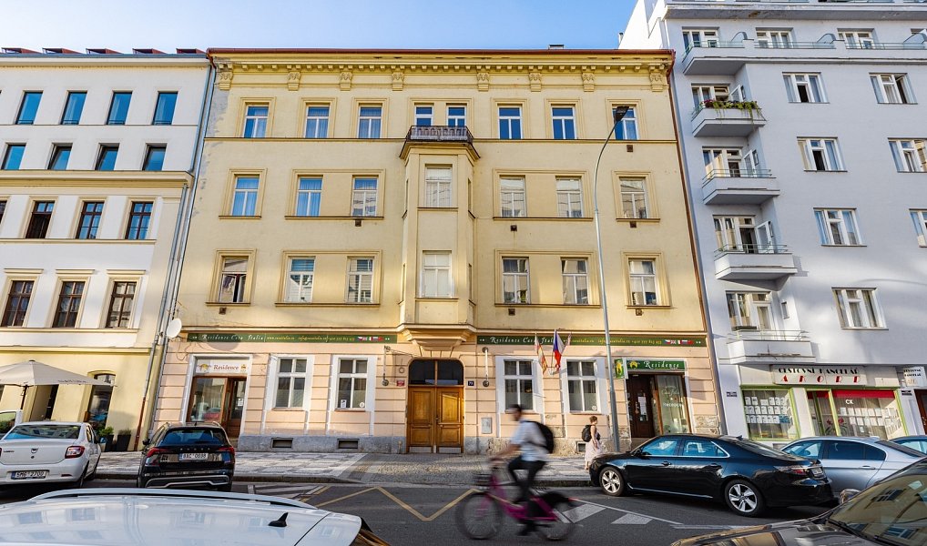 Pronájem bytu 3+kk 63 m², Praha – náhled fotky 2