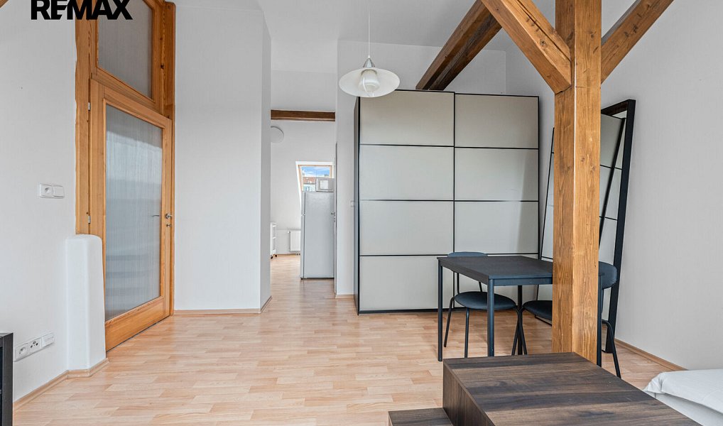 Prodej domu 240 m² s pozemkem 197 m², Praha – náhled fotky 7