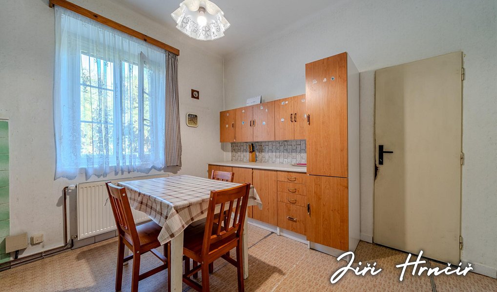 Prodej domu 197 m² s pozemkem 1 935 m², Dýšina – náhled fotky 18
