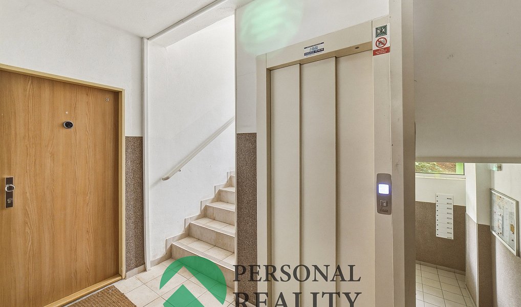 Prodej bytu 3+1 70 m², Praha – náhled fotky 19