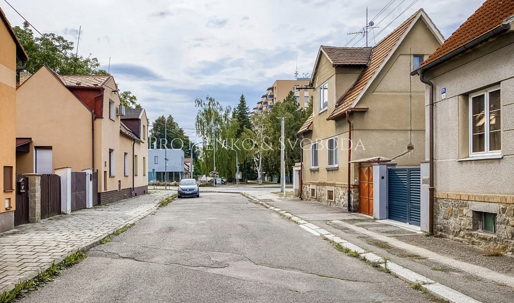 Prodej nájemního domu, činžáku 220 m², Strakonice – náhled fotky 5