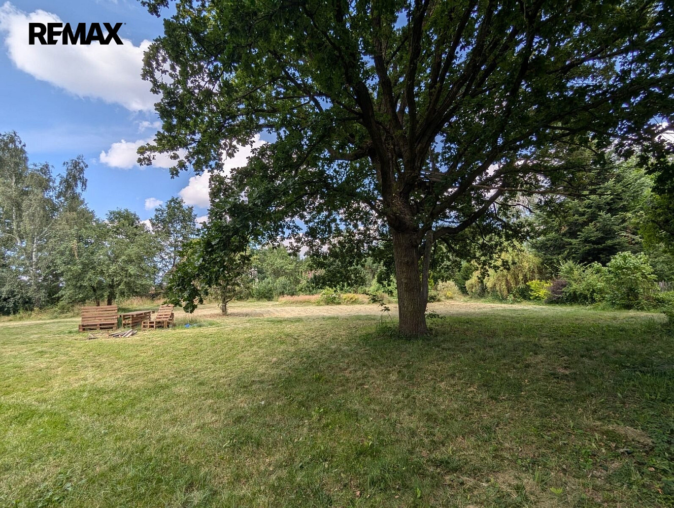 Prodej stavebního pozemku 3 609 m²
