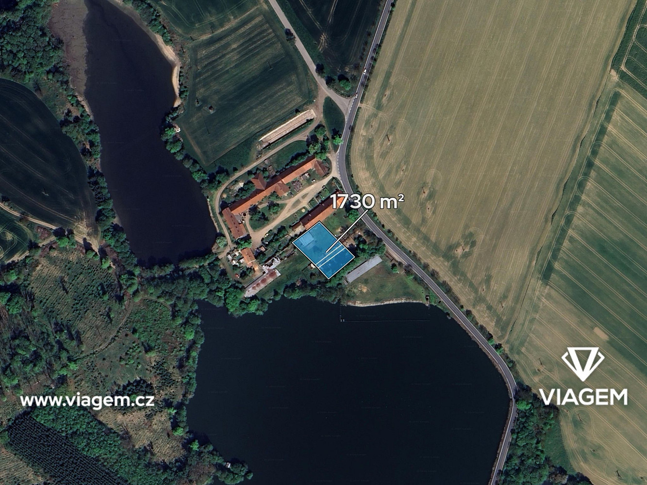 Prodej stavebního pozemku 1 730 m² – fotografie 2