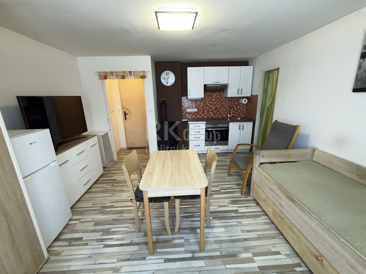 Prodej bytu 1+kk 27 m² — photo 4