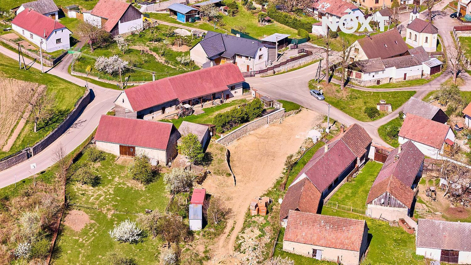 Prodej stavebního pozemku 1 593 m² – pohled 6