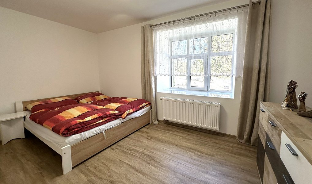 Prodej domu 174 m² s pozemkem 907 m², Humpolec – náhled fotky 16