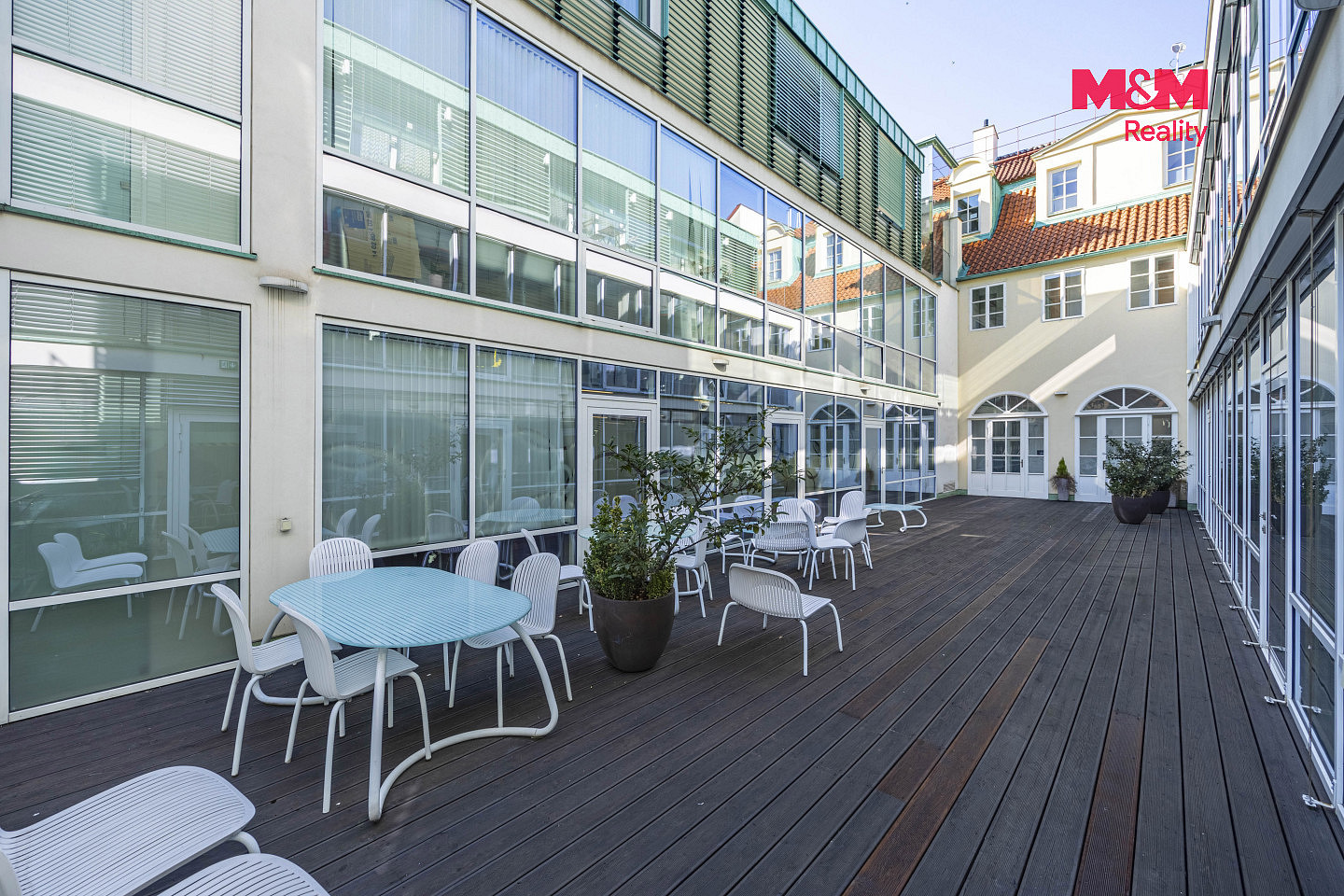 Pronájem kanceláře 82 m² – fotografie 3