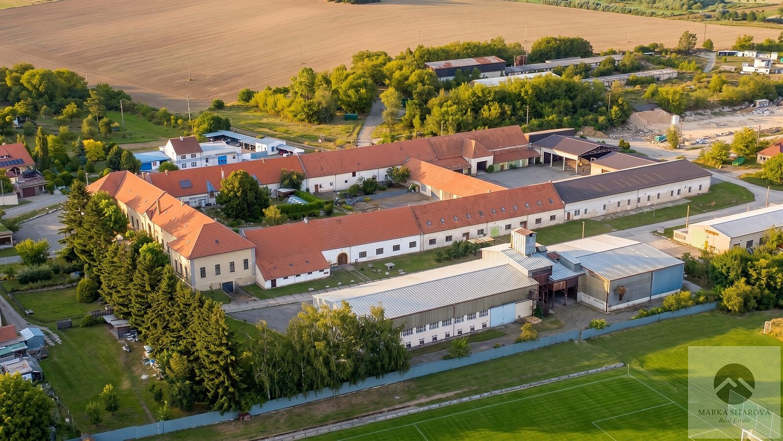 Prodej výrobních prostor 20 536 m²