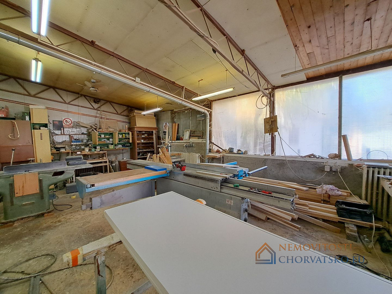 Prodej domu 350 m² s pozemkem 350 m² - Vista 6