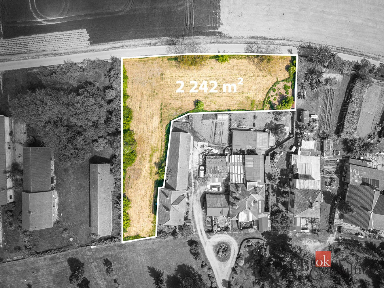 Prodej stavebního pozemku 2 242 m²