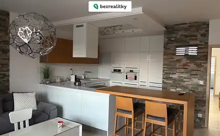 Prodej bytu 3+kk 78 m², Zelnice III, Slavkov u Brna, okres Vyškov