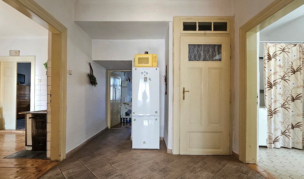 Prodej domu 161 m² s pozemkem 625 m², Velké Popovice – náhled fotky 12