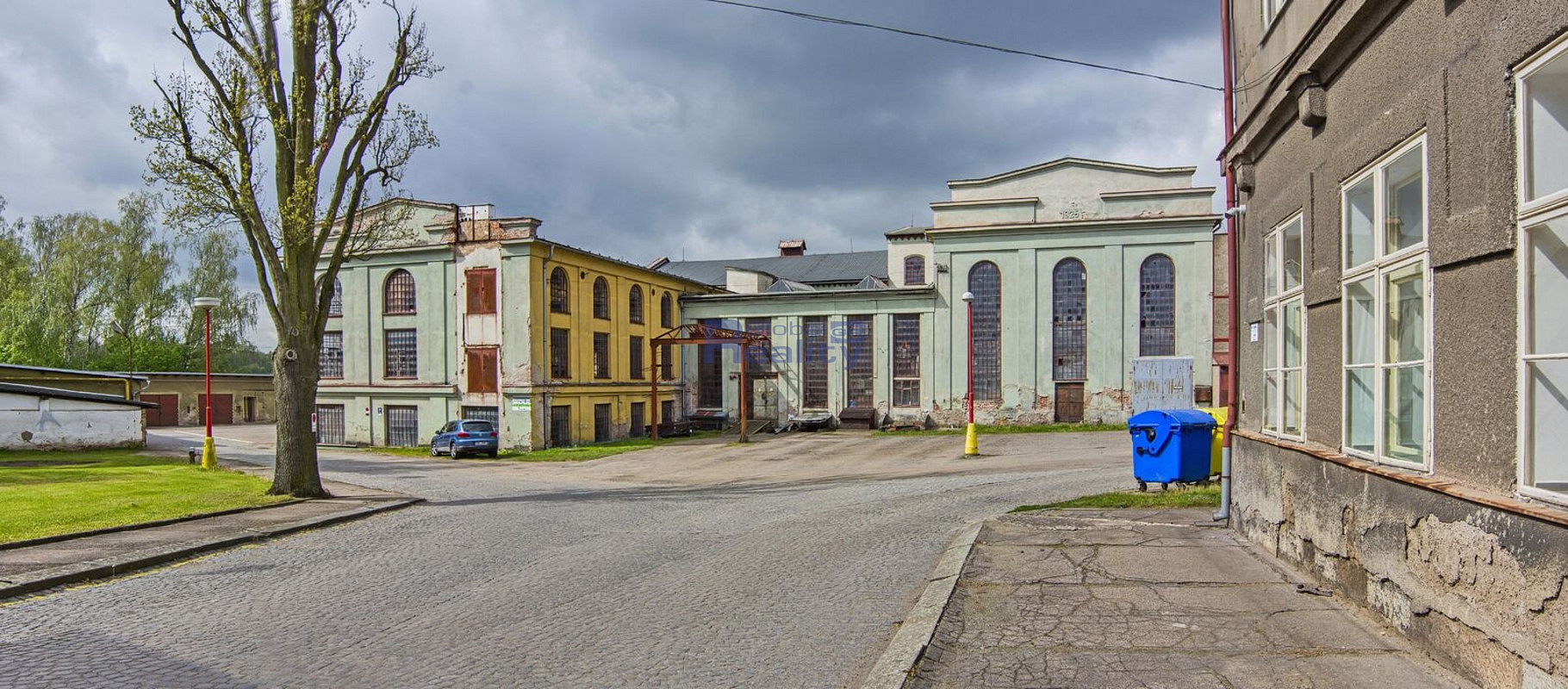 Prodej výrobních prostor 8 200 m² – fotografie 2