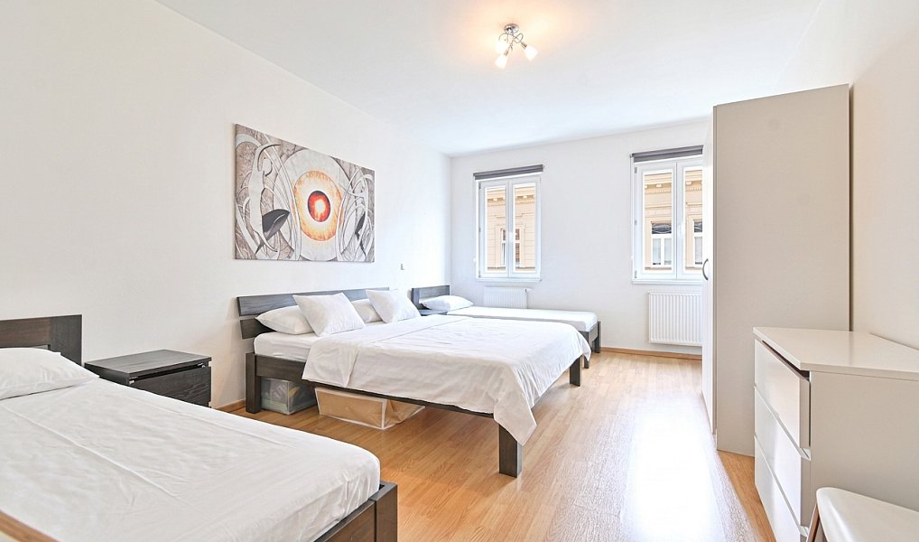 Pronájem bytu 3+kk 83 m², Praha – náhled fotky 6