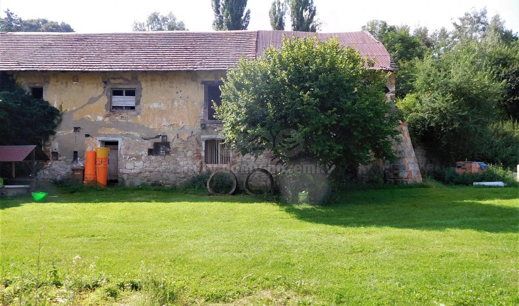 Prodej zemědělského objektu 600 m², Třebíz – náhled fotky 12