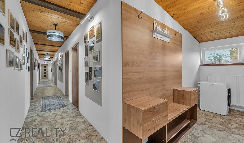 Prodej domu 280 m², Pečky – náhled fotky 9
