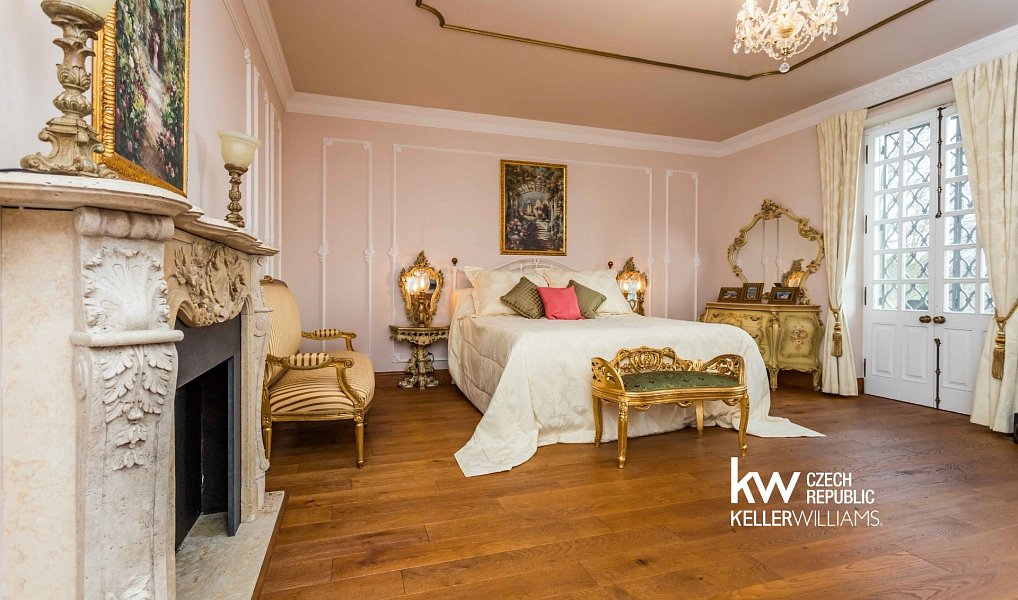 Prodej obchodních prostor 205 m², Zákupy – náhled fotky 6