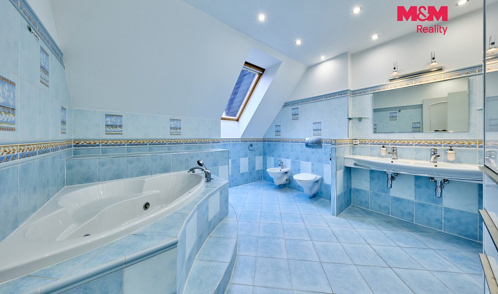 Pronájem domu 185 m² s pozemkem 1 755 m², Trutnov – náhled fotky 5