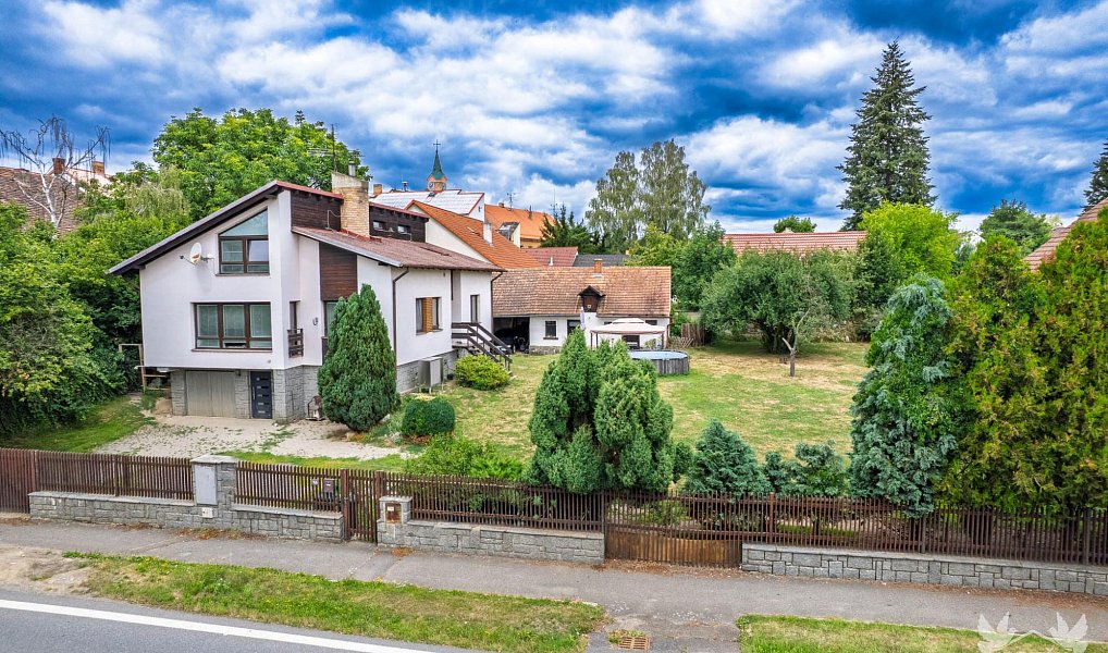 Prodej domu 350 m² s pozemkem 1 197 m², Mirovice – náhled fotky 32