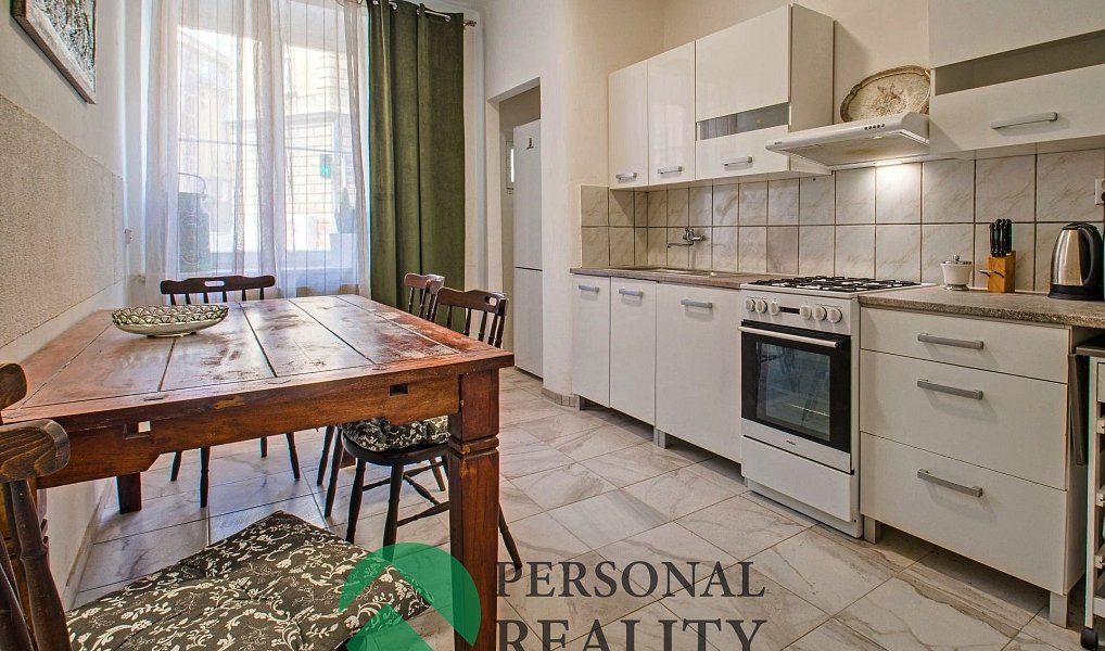 Prodej bytu 3+1 97 m², Cheb – náhled fotky 2