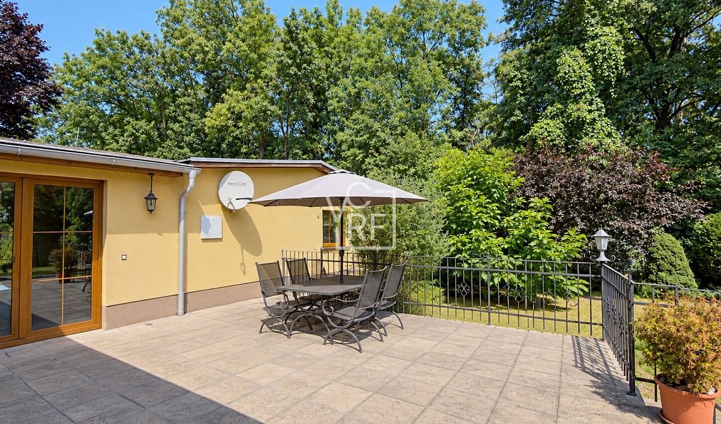 Prodej domu 260 m² s pozemkem 1 754 m², Mělník – náhled fotky 34