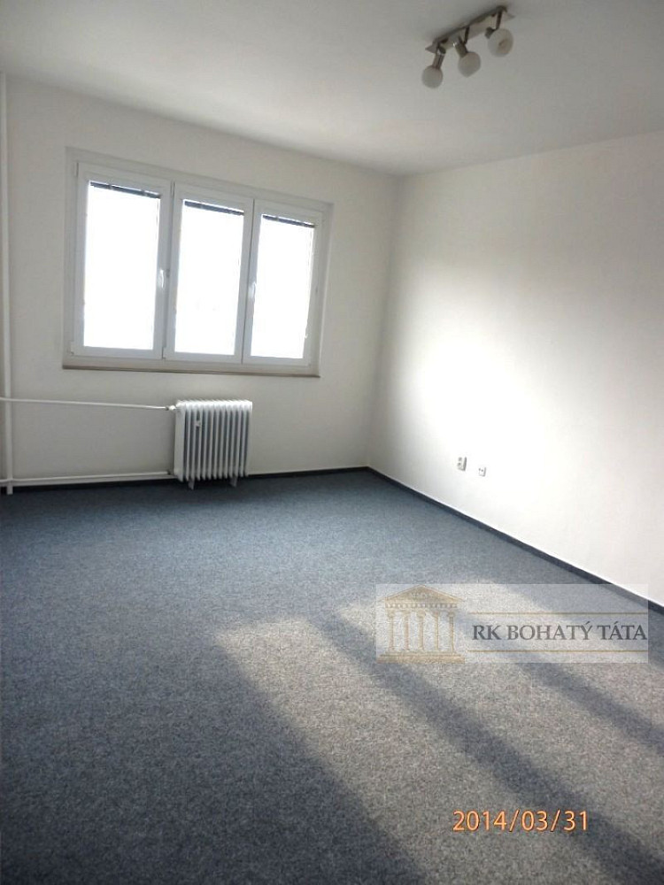 Pronájem bytu 2+1 52 m² – fotografie 2