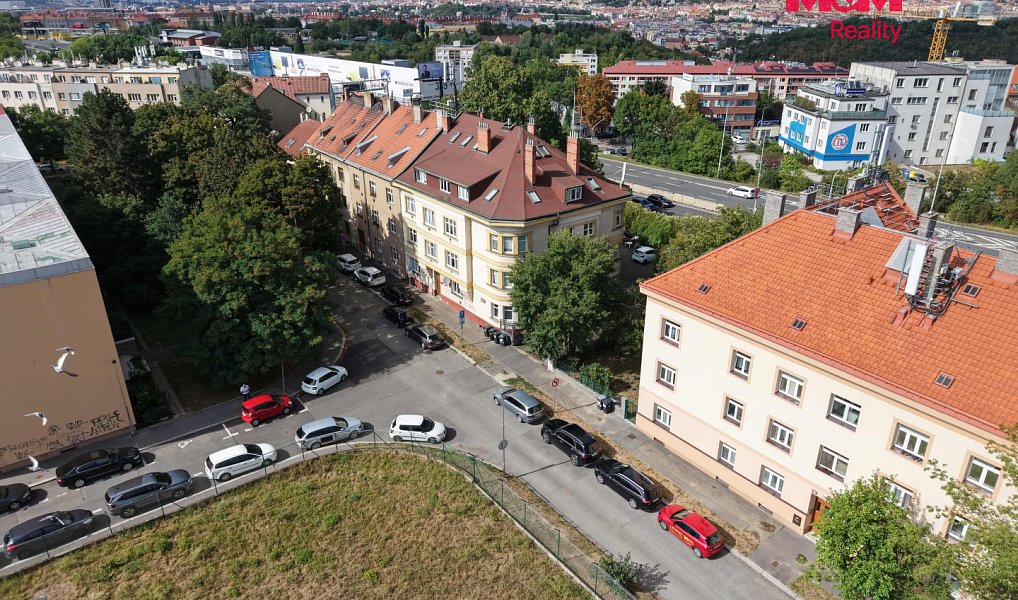 Prodej bytu 1+kk 28 m², Praha – náhled fotky 9