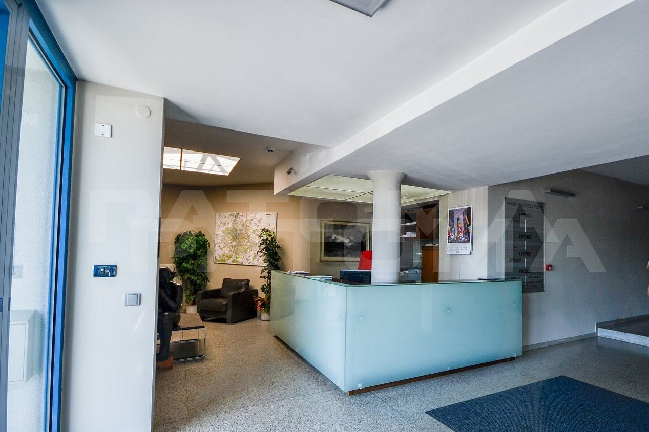 Pronájem kancelářských prostor 400 m², ul. U Plynárny, Praha 10 Michle – pohled 2