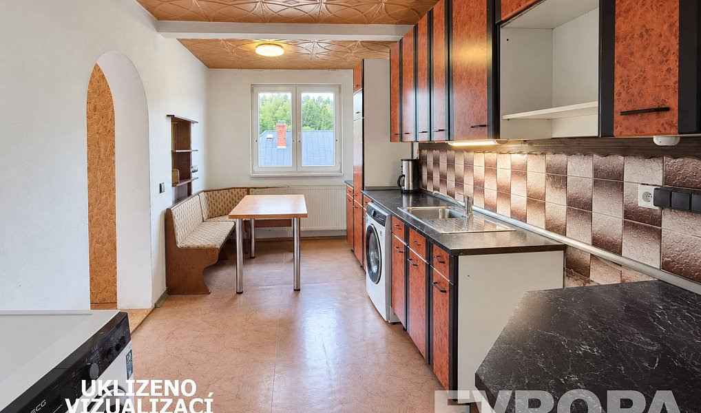 Prodej domu 240 m² s pozemkem 383 m², Kraslice – náhled fotky 11