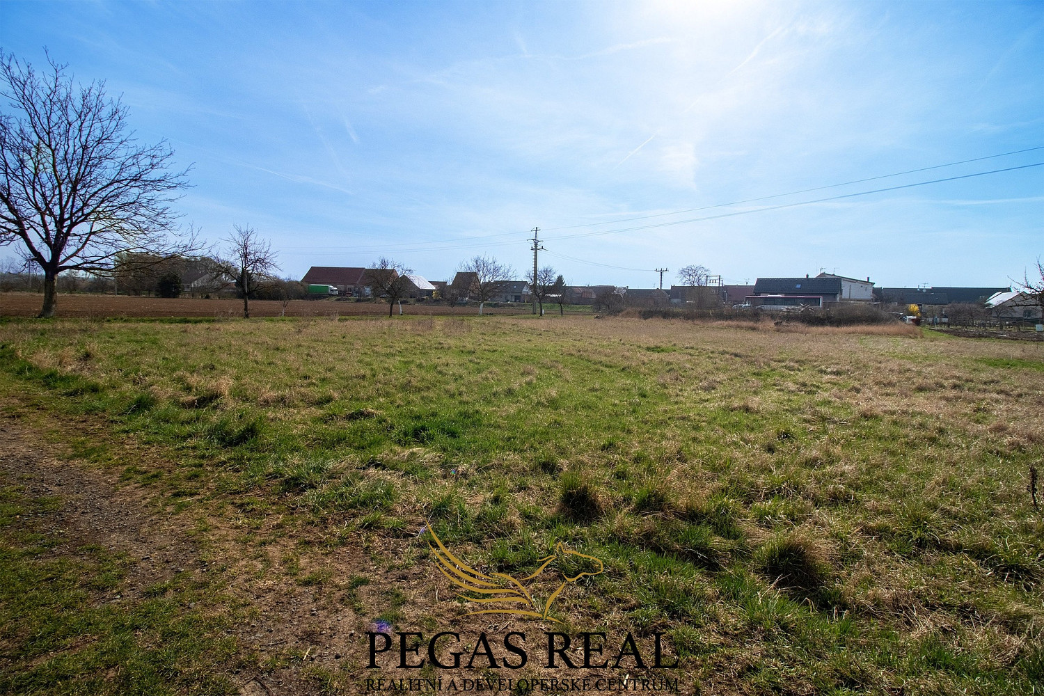 Prodej stavebního pozemku 1.021 m², Kupařovice – pohled 4
