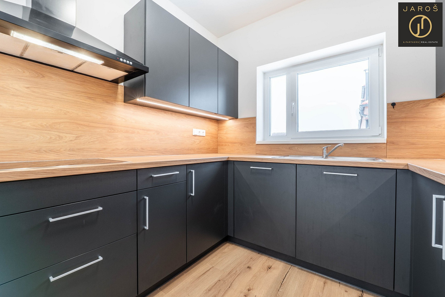 Prodej domu 93 m² s pozemkem 500 m² – fotografie 5